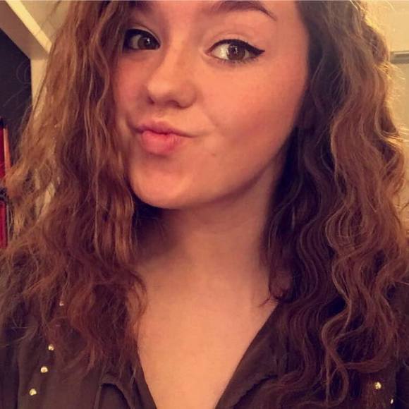 Meet your Posher, Malicka - Picture 1 of 1